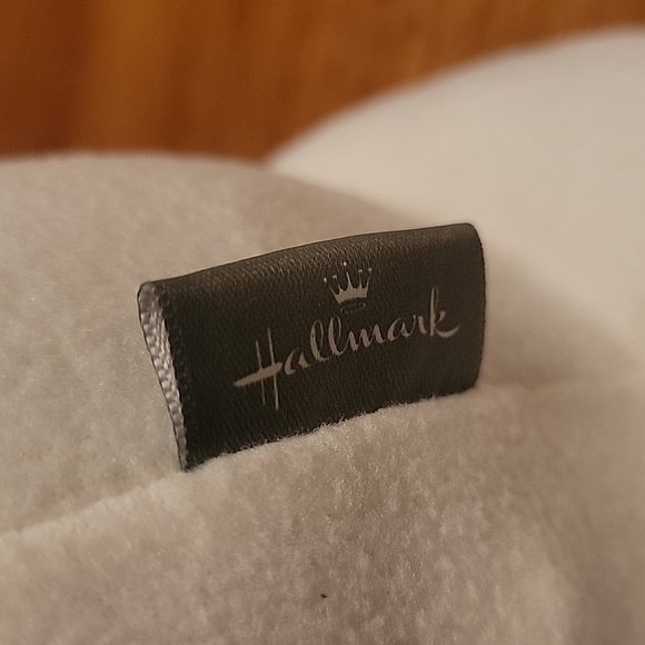 Hallmark Jingle Pals 2017 Stocking Hung With Care Singing Snowman - Picture 6 of 9